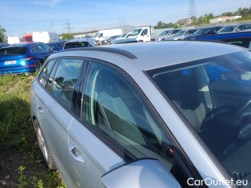  Skoda  Octavia  Combi (NX3)(2020) Oct.C.2.0TDI 110 4x4 Ambit AT #26