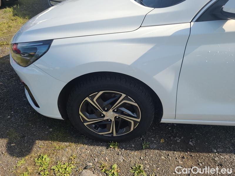  Hyundai  i30   cw (PD)(2017->)  kom.1.6CRDi 115 Smart #2