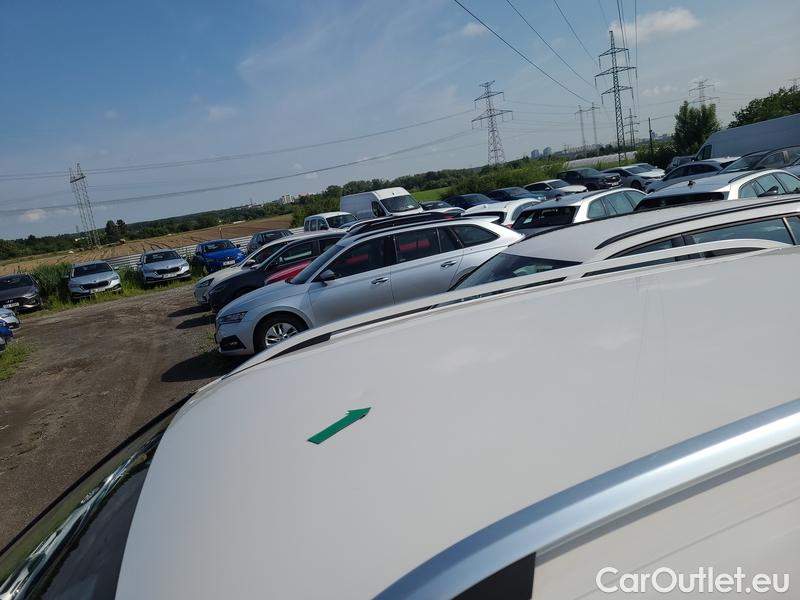  Skoda  Karoq  (NU)(2017->)  1.6TDI 85 Style AT #23