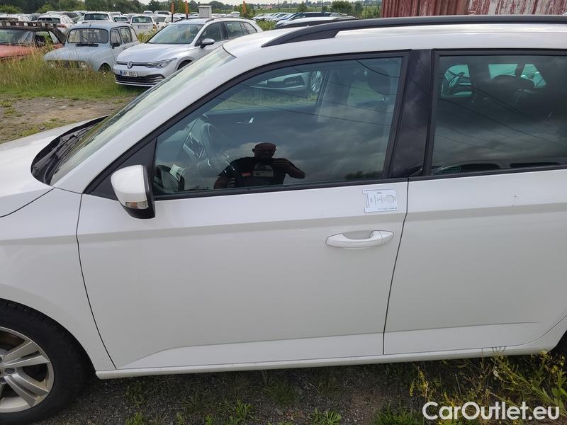  Skoda  Fabia  Combi (2015) Com.1.0TSI 70 Ambition 5d #2