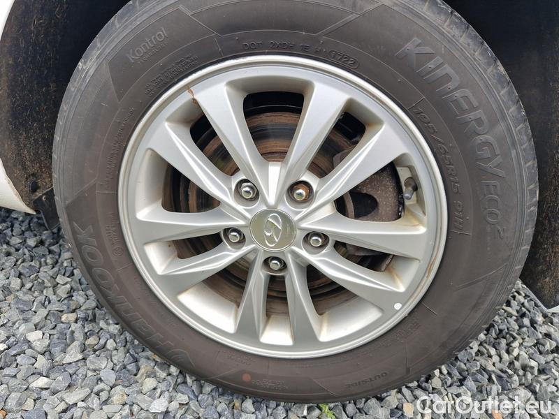 Hyundai  i30   cw (PD)(2017->)  1.5i CVVT Comfort kombi 5d #17