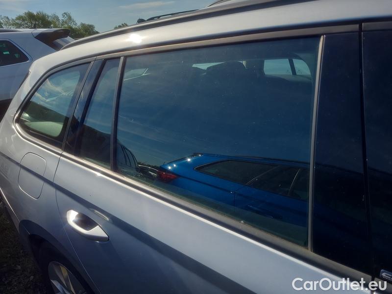  Skoda  Octavia  Combi (NX3)(2020) Oct.C.2.0TDI 110 4x4 Ambit AT #25