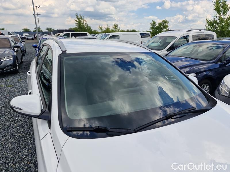  Hyundai  i30   cw (PD)(2017->)  1.5i CVVT Comfort kombi 5d #1