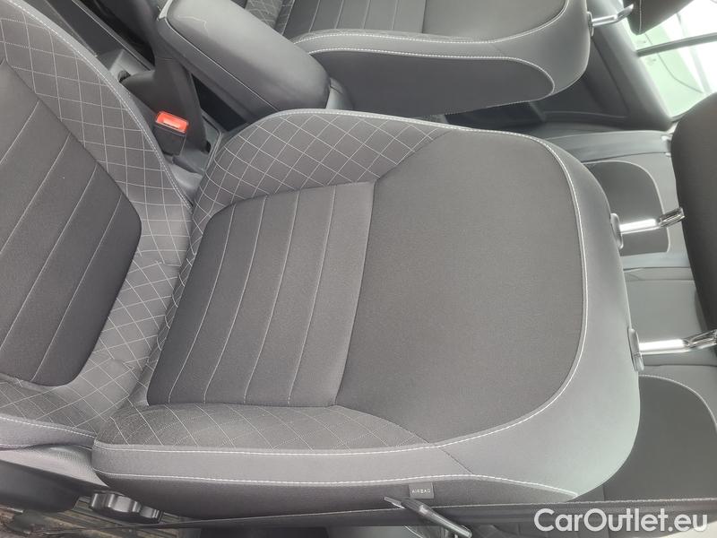  Skoda  Fabia  Combi (2015)  Com.1.0TSI 70 Ambition #7