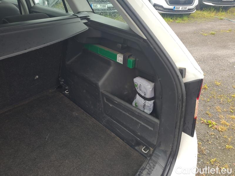  Skoda  Fabia  Combi (2015)  Com.1.0TSI 70 Ambition #13