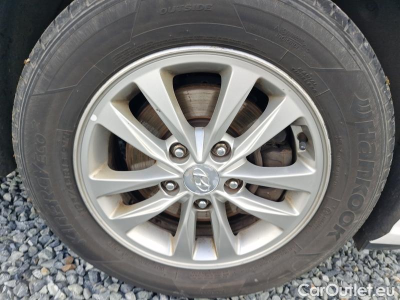  Hyundai  i30   cw (PD)(2017->)  1.5i CVVT Comfort kombi 5d #27