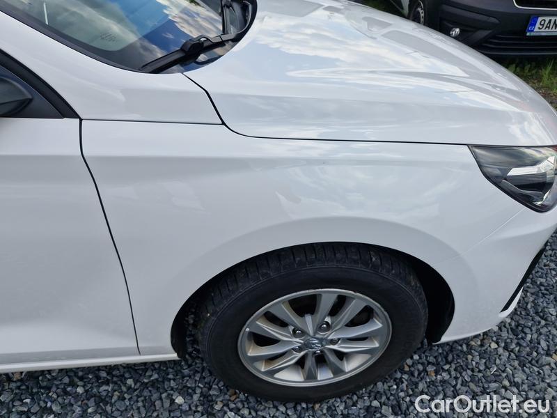  Hyundai  i30   cw (PD)(2017->)  1.5i CVVT Comfort kombi 5d #26