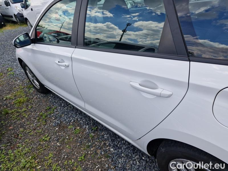  Hyundai  i30   cw (PD)(2017->)  1.5i CVVT Comfort kombi 5d #16