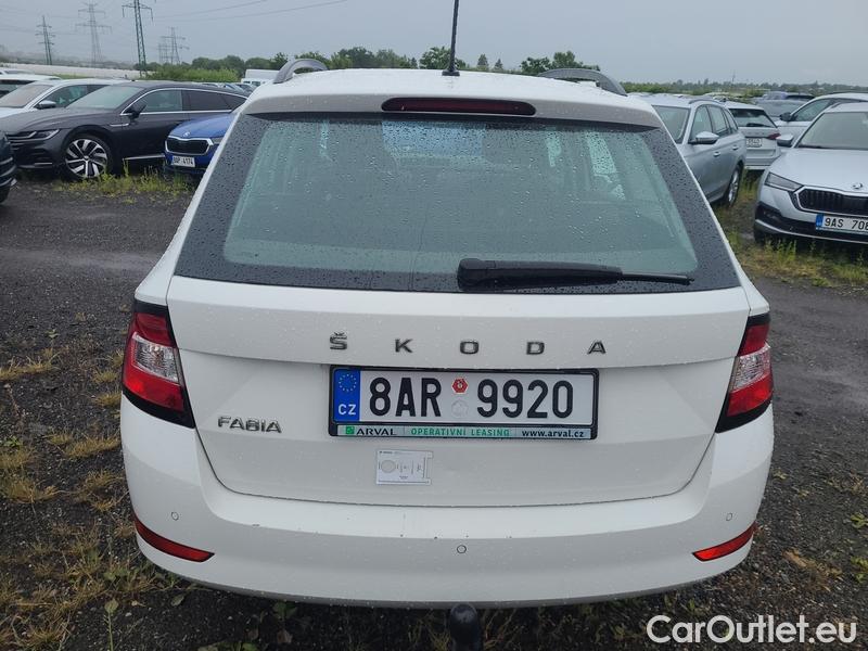  Skoda  Fabia  Combi (2015)  Com.1.0TSI 70 Ambition #9