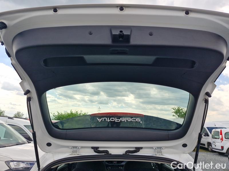  Hyundai  i30   cw (PD)(2017->)  1.5i CVVT Comfort kombi 5d #22