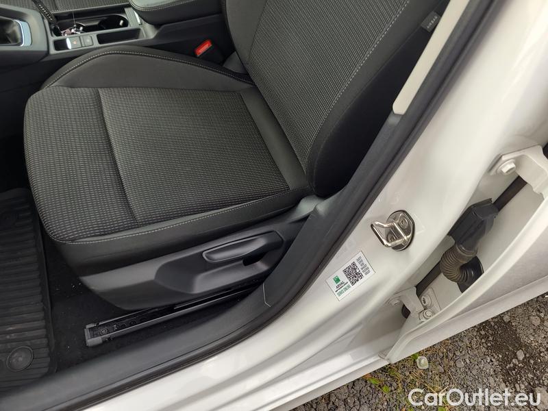  Skoda  Octavia  Lim. (NX3)(2020)  1.5TSI 110 Ambition 5d #16