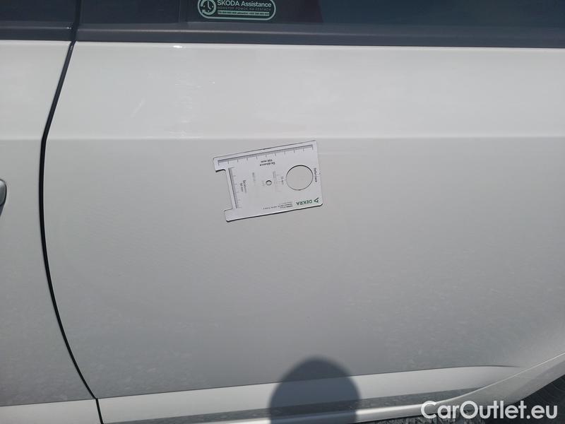  Skoda  Octavia  Combi  (5E5)(03.2017->)  Com 1.6TDI 85 Ambition #9