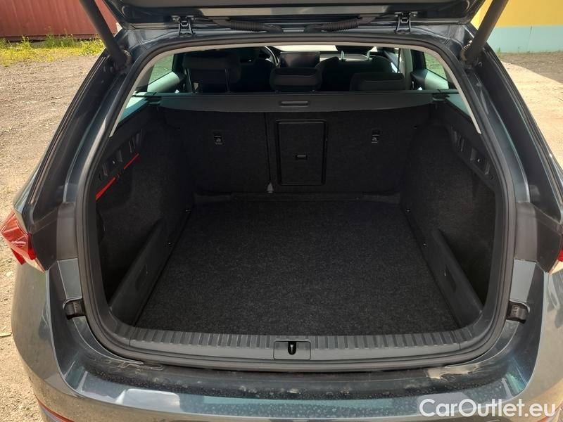  Skoda  Octavia  Combi (NX3)(2020) Oct.Combi 2.0TDI 110 Style AT #28