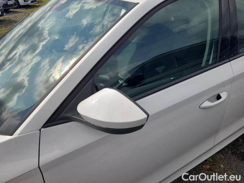  Skoda  Octavia  Lim. (NX3)(2020)  1.5TSI 110 Ambition 5d #2