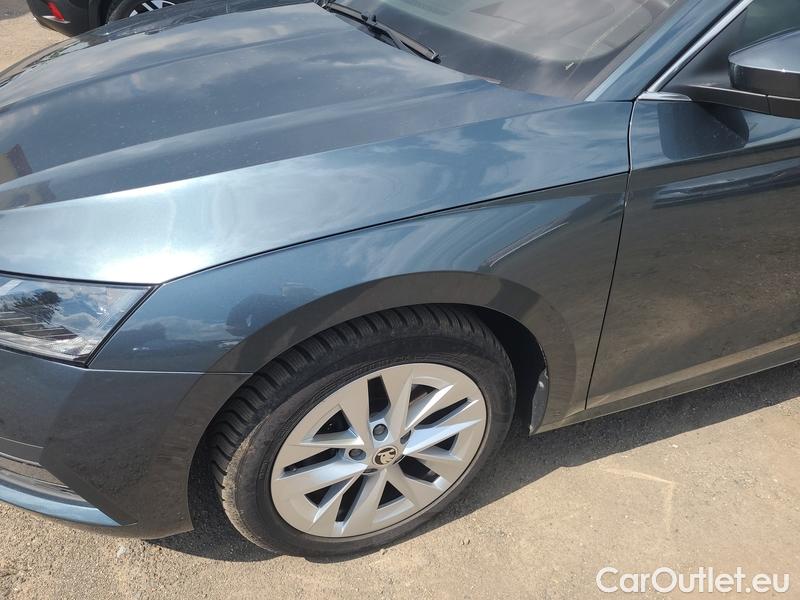  Skoda  Octavia  Combi (NX3)(2020) Oct.Combi 2.0TDI 110 Style AT #3