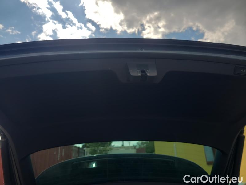  Skoda  Octavia  Combi (NX3)(2020) Oct.Combi 2.0TDI 110 Style AT #16