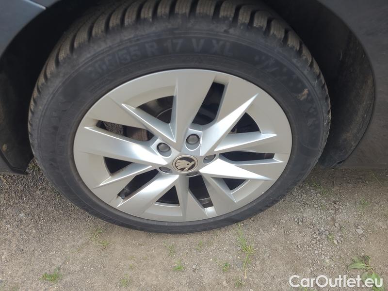  Skoda  Octavia  Combi (NX3)(2020) Oct.Combi 2.0TDI 110 Style AT #22