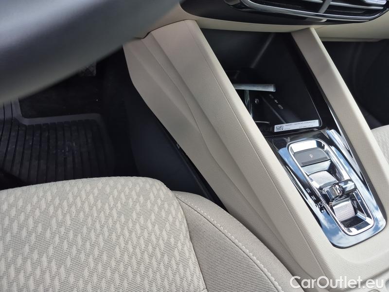  Skoda  Octavia  Lim. (NX3)(2020) Oct.1.5 e-TEC 110 Style AT #2