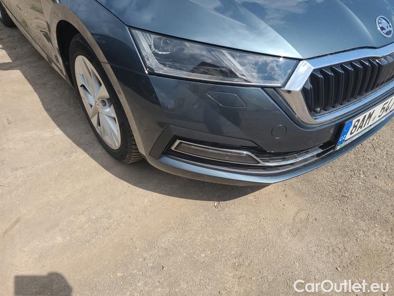  Skoda  Octavia  Combi (NX3)(2020) Oct.Combi 2.0TDI 110 Style AT #2