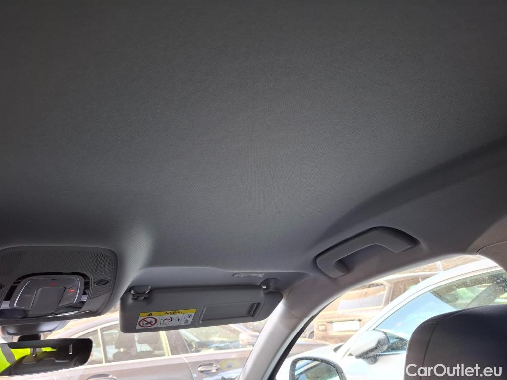  Audi  A4  Avant 35 TDI Avus 2.0 TDI 165CV BVA7 E6d #73