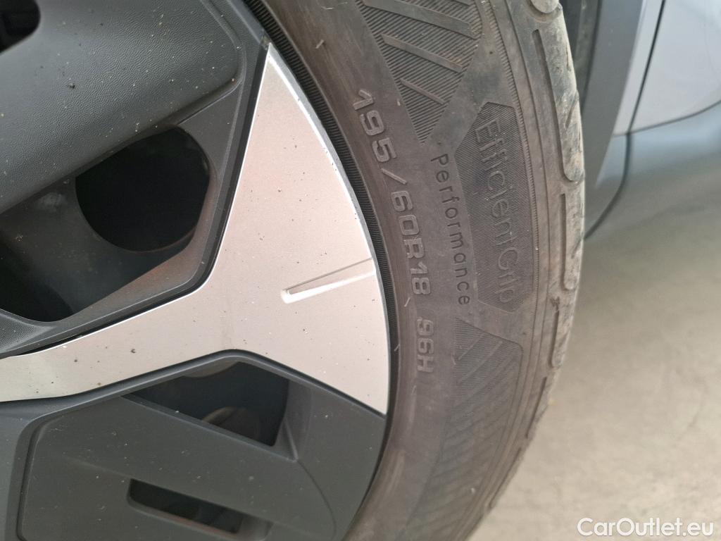  Citroen  C4  Berline Feel 1.5 BlueHDI 110CV BVM6 E6d #23