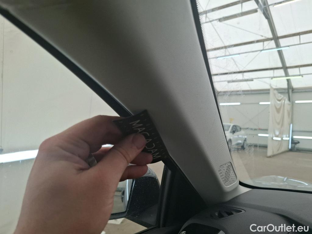  Citroen  C4  Berline Feel 1.5 BlueHDI 110CV BVM6 E6d #25