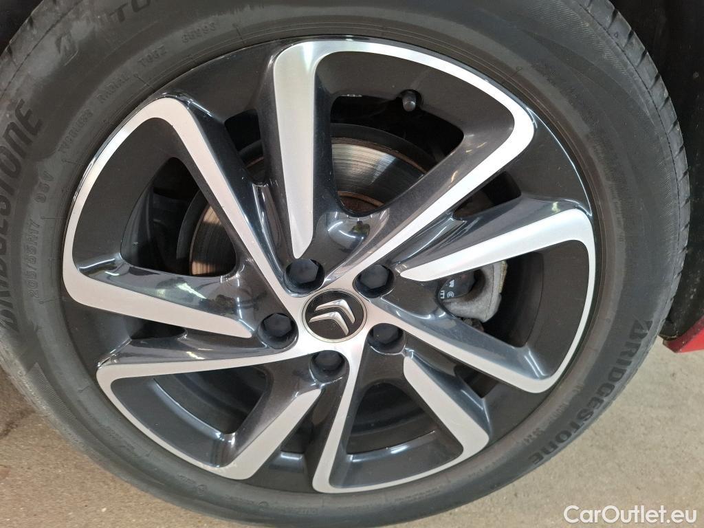  Citroen  C4 Grand Picasso /Spacetourer Shine 1.5 BlueHDi 130CV BVA8 E6d / Vo Repeint en Rouge / Teinte SIV Blanc Banquise #27