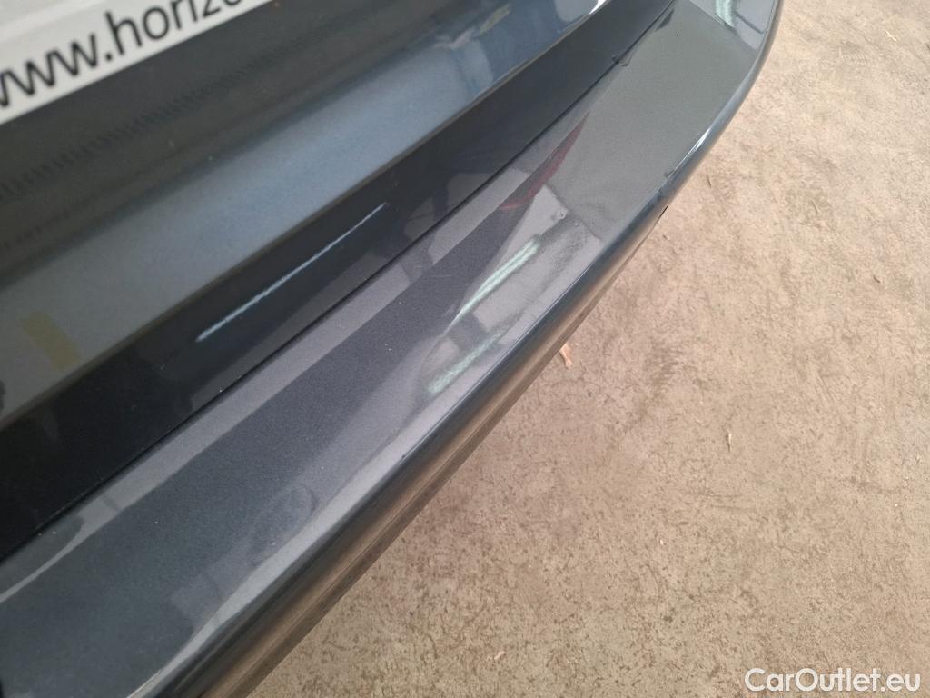  Bmw  Serie 3 Série 3 Touring 318 d Lounge 2.0 150CV BVA8 E6d #9