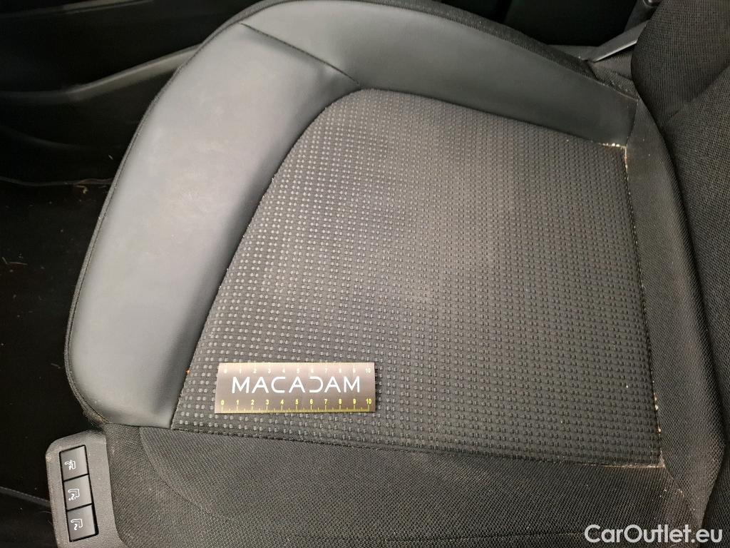  Citroen  C4 Grand Picasso /Spacetourer Shine 1.5 BlueHDi 130CV BVA8 E6d / Vo Repeint en Rouge / Teinte SIV Blanc Banquise #20