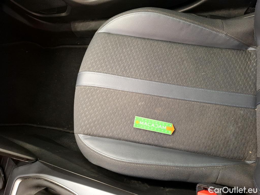  Peugeot  2008  Allure Business 1.5 HDi 100CV BVM6 E6d #53