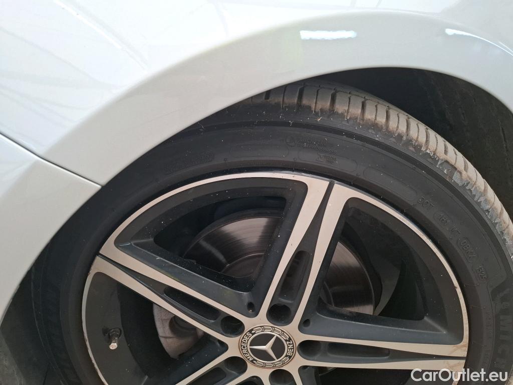  Mercedes  A-Klasse MERCEDES-BENZ Classe A Compact / 2018 / 5P / Berline A 200 d Progressive Line 8G-DCT #27