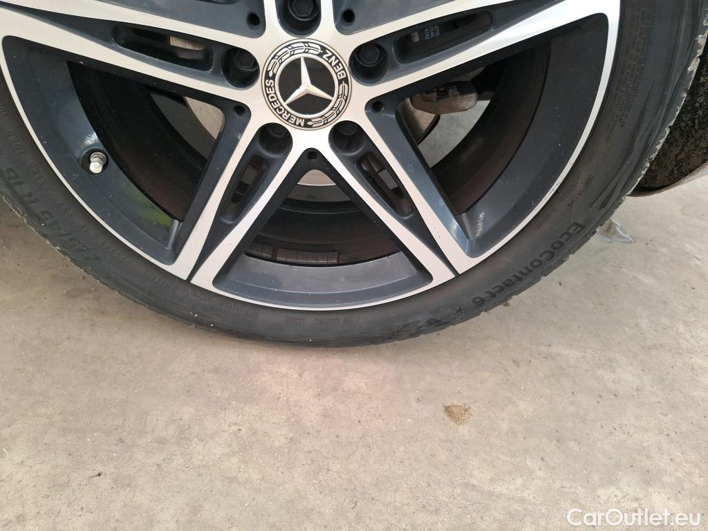  Mercedes  A-Klasse MERCEDES-BENZ Classe A Compact / 2018 / 5P / Berline A 200 d Progressive Line 8G-DCT #26