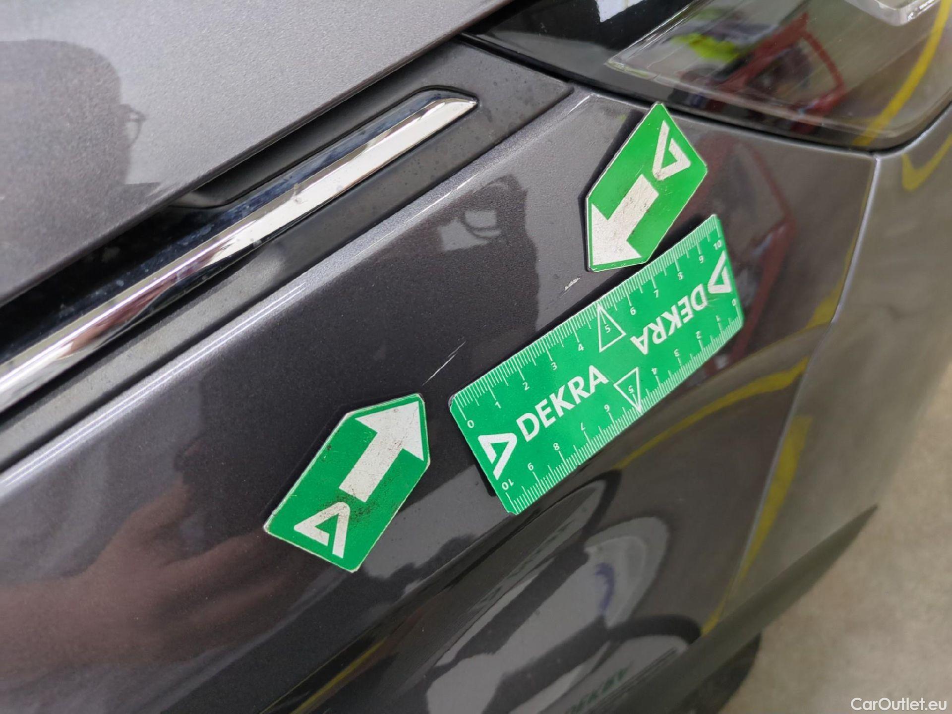  Peugeot  3008  II Allure 1.5 HDi 130CV BVA8 E6d #22