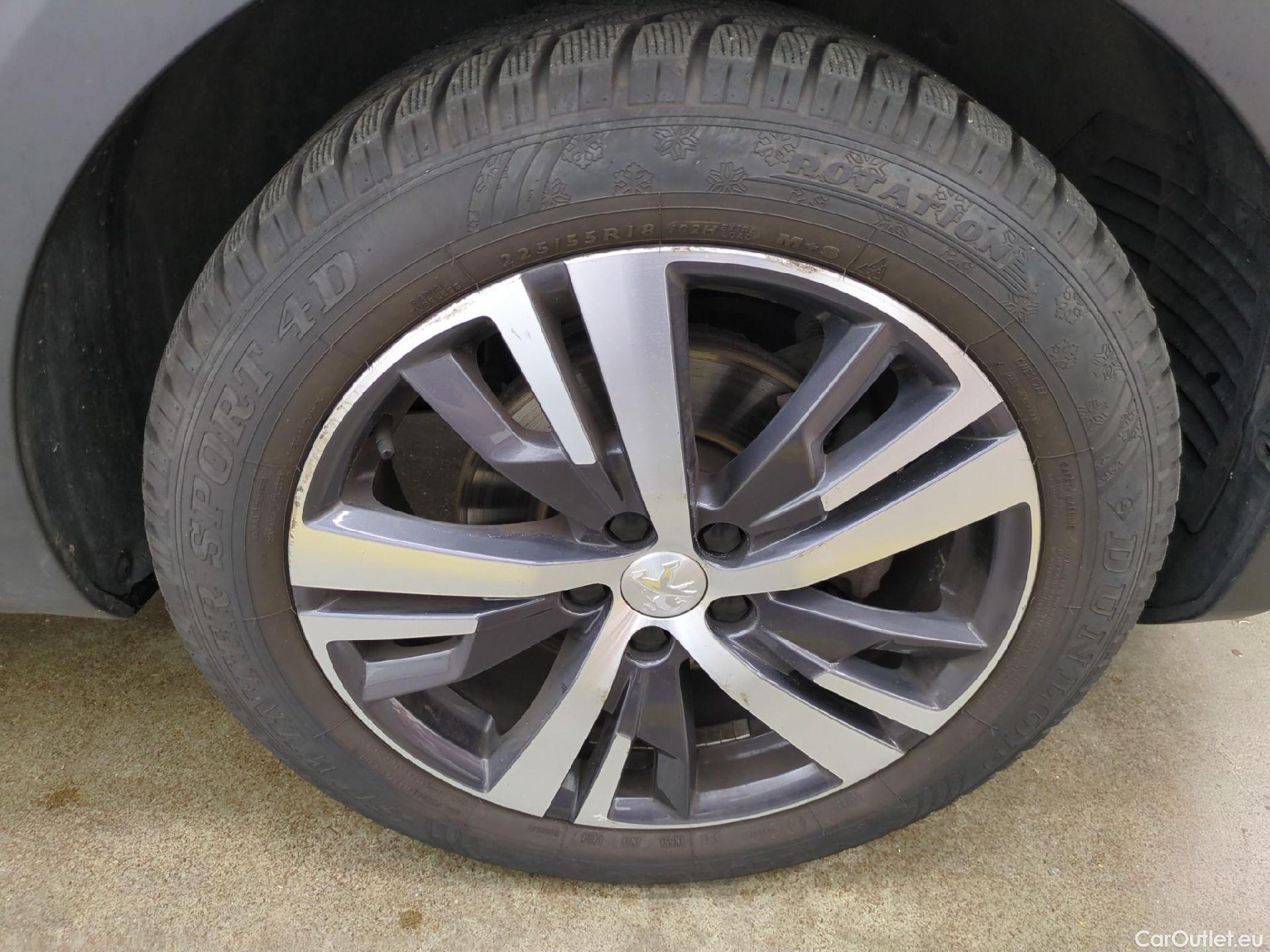  Peugeot  3008  II Allure 1.5 HDi 130CV BVA8 E6d #9