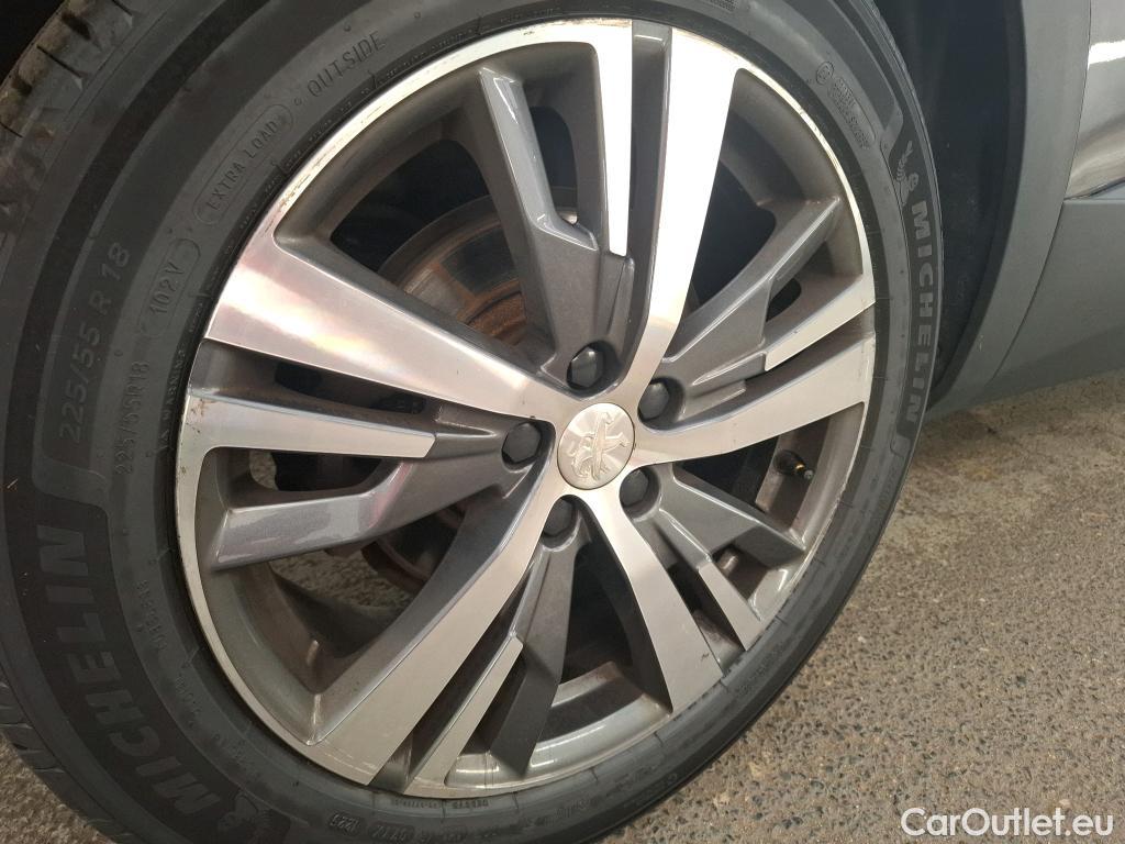  Peugeot  3008  Allure Pack 1.5 HDi 130CV BVA8 E6d #6