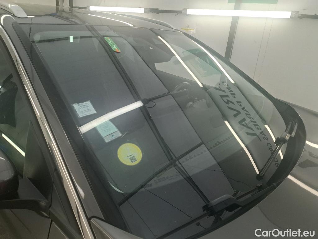  Peugeot  3008  Allure Pack 1.5 HDi 130CV BVA8 E6d #1
