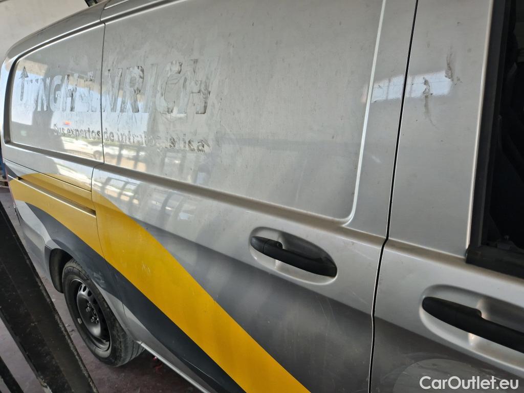  Mercedes  Vito MERCEDES-BENZ  / 2014 / 4P / furgón 111 CDI Larga #8