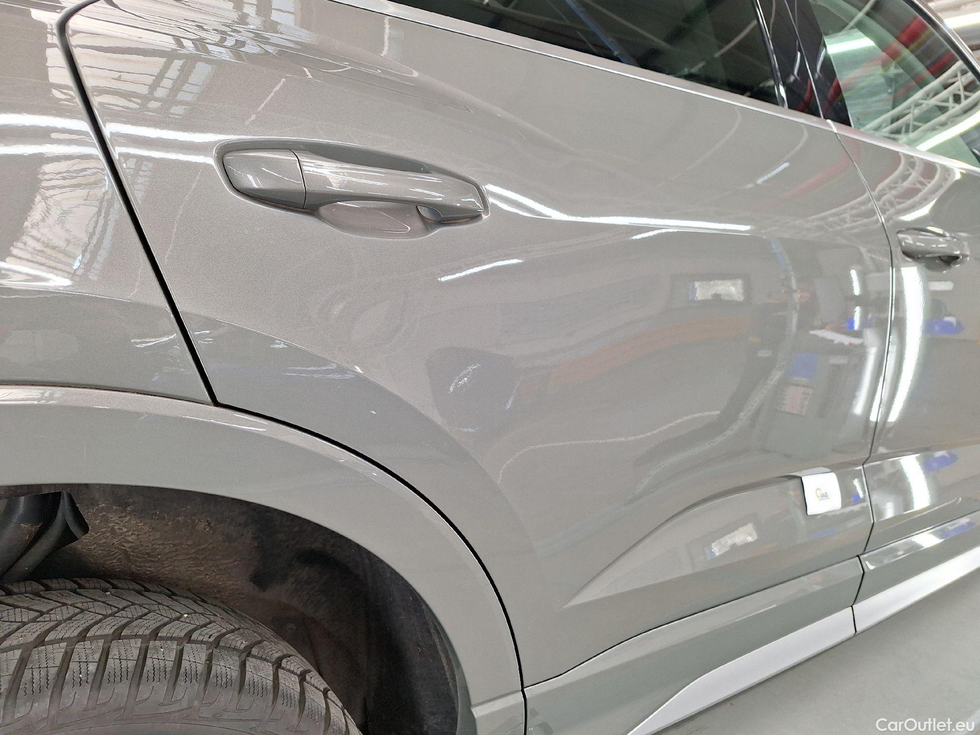  Audi  Q3 Audi,  SB '19 PHEV, Audi  Sportback 45 TFSI e S tronic S Line 5d #34