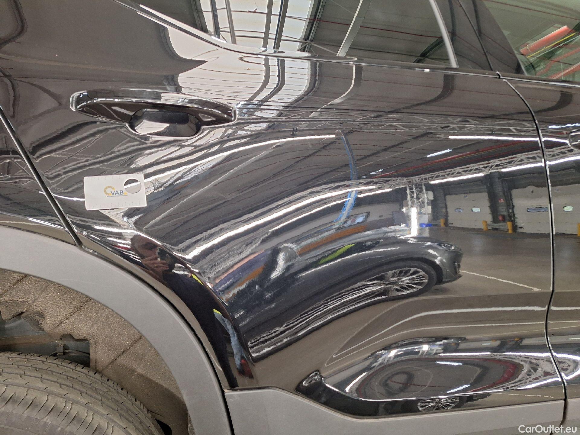  Volvo  XC 40 Volvo, XC40 '17, Volvo XC40 T3 R-Design 5d #26