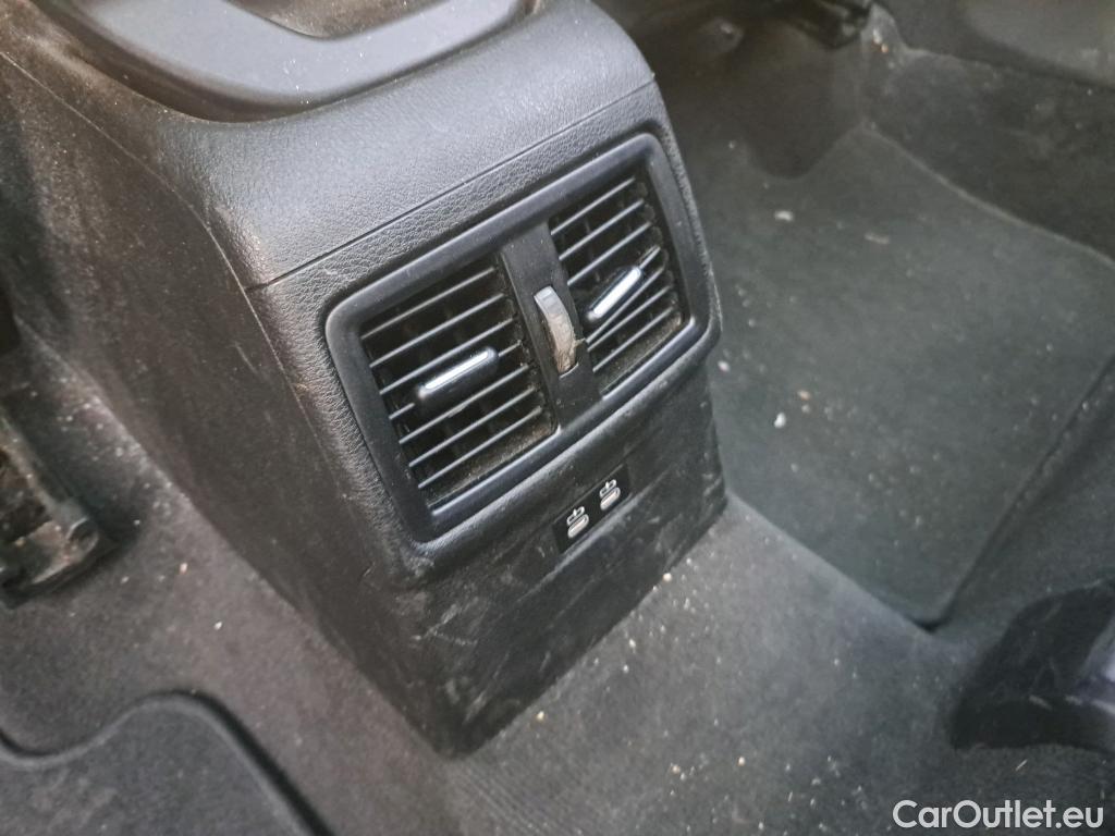  Bmw  X1 BMW  sDrive18i (CX2) #12