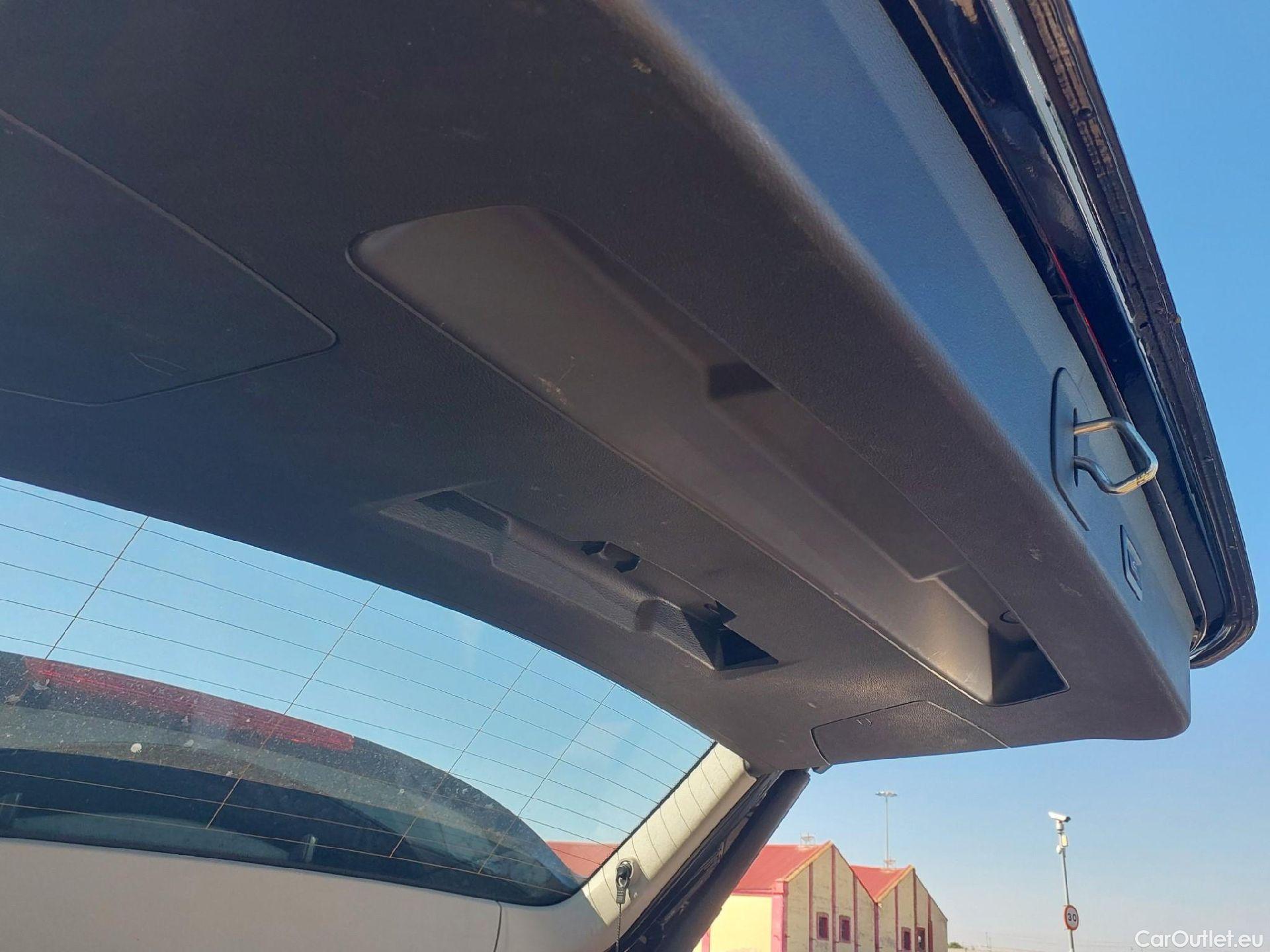  Bmw  X1 BMW  / 2019 / 5P / todoterreno sDrive18d #34