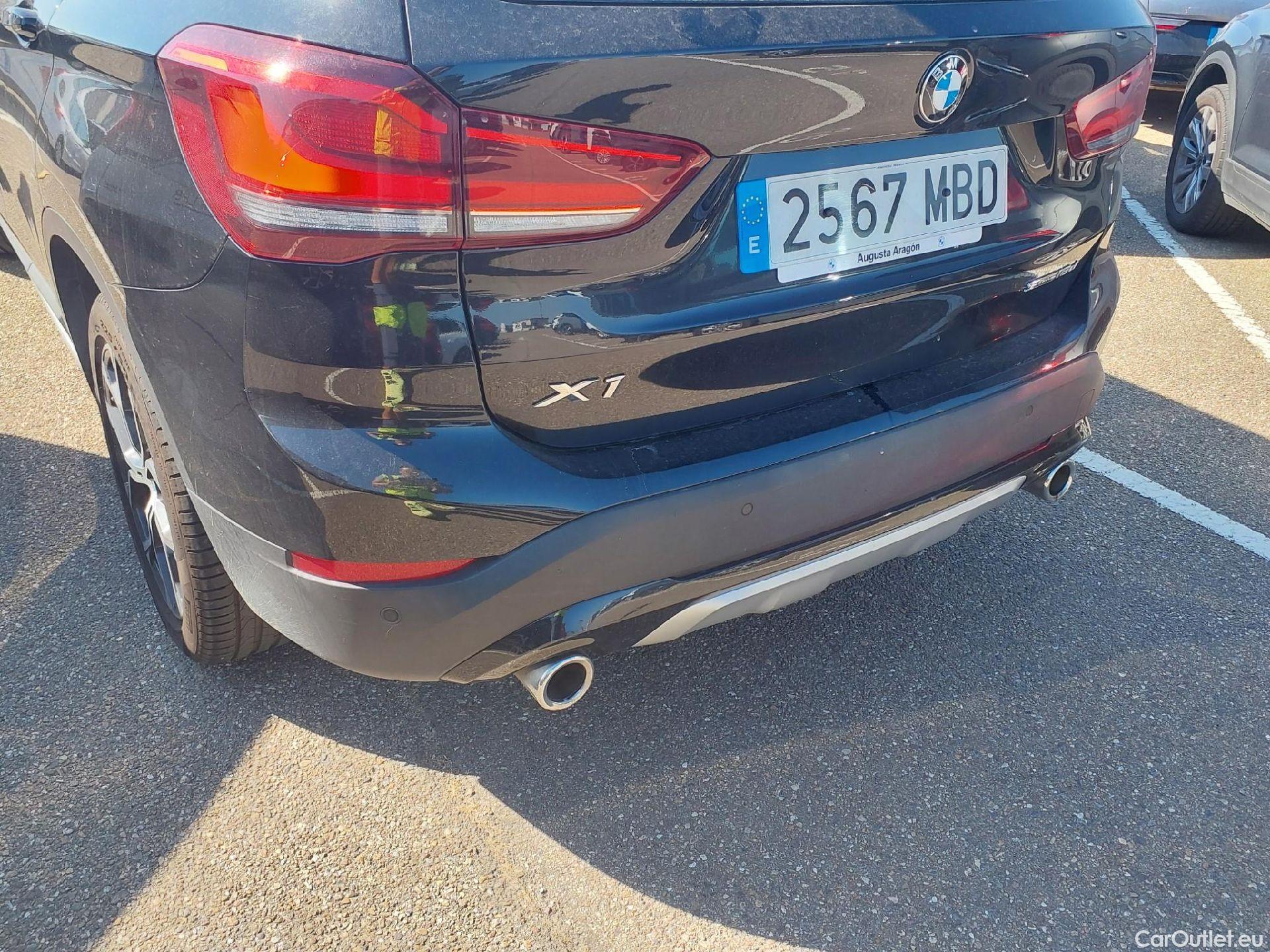  Bmw  X1 BMW  / 2019 / 5P / todoterreno sDrive18d #14