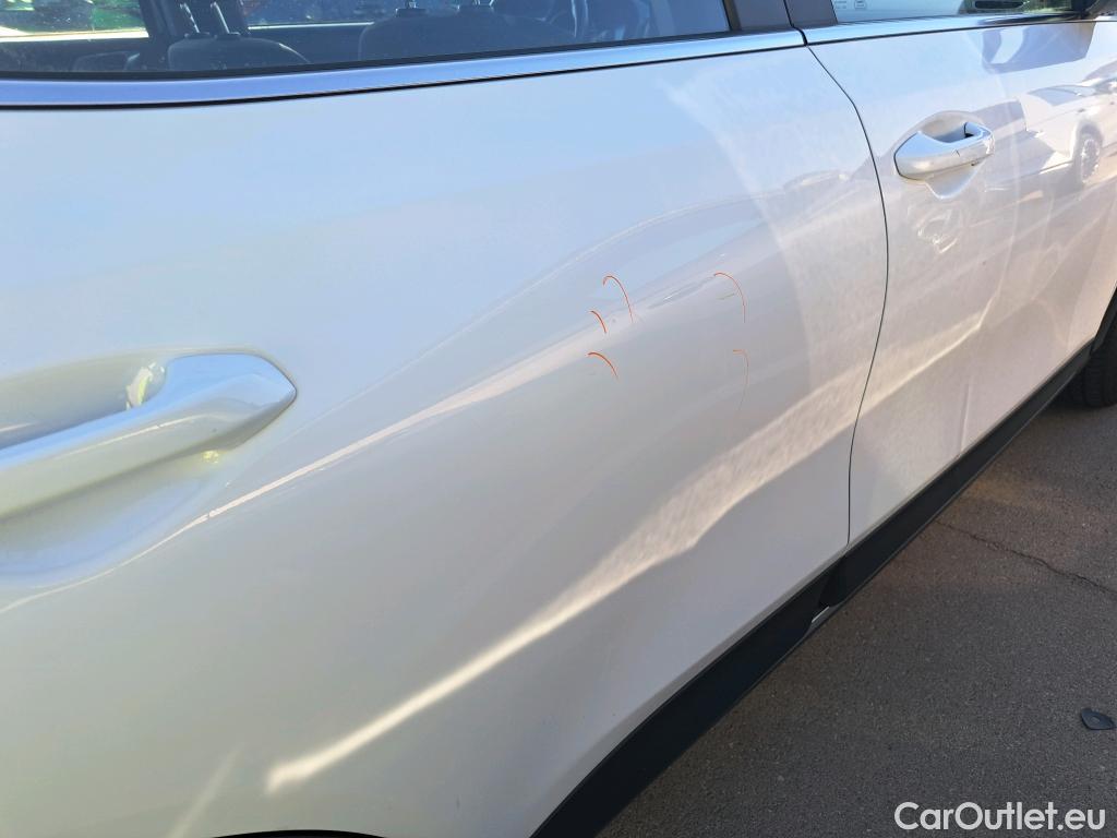  KIA  XCeed KIA  / 2019 / 5P / todoterreno 1.0 T-GDi Drive 88kW (120CV) #12