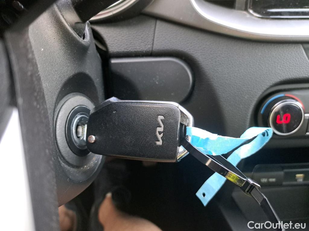  KIA  XCeed KIA  / 2019 / 5P / todoterreno 1.0 T-GDi Drive 88kW (120CV) #4