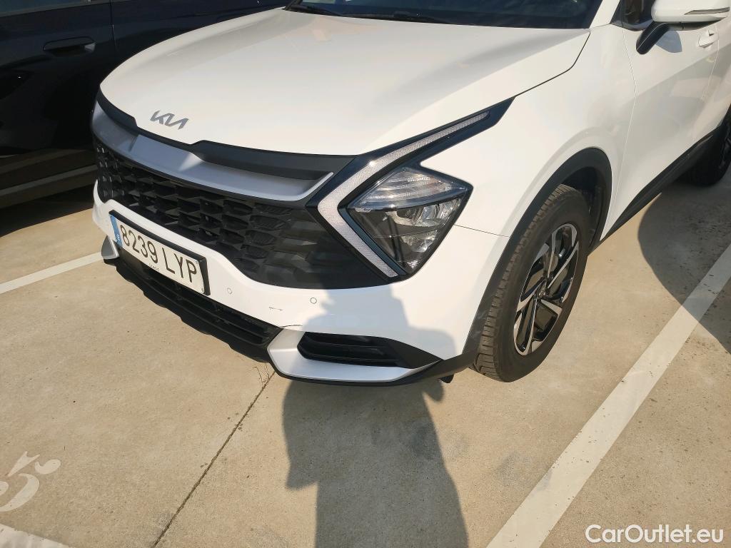  KIA  Sportage KIA  / 2022 / 5P / todoterreno 1.6 T-GDi HEV 171kW (230CV) Drive 4X2 #17