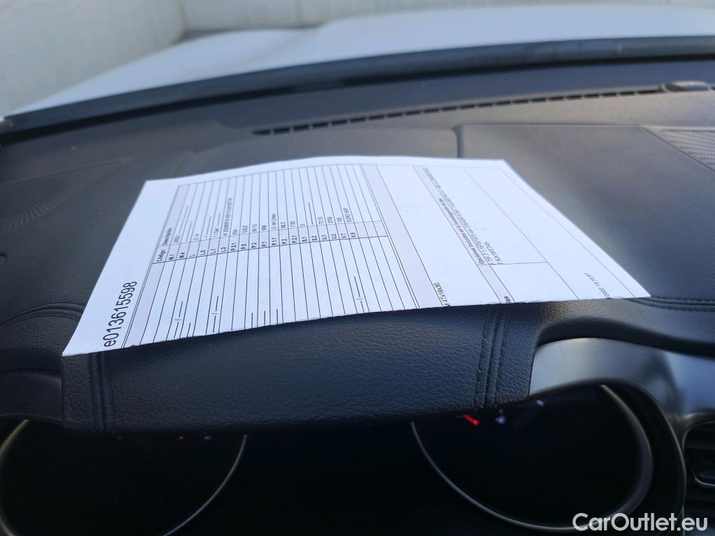  KIA  XCeed KIA  / 2019 / 5P / todoterreno 1.0 T-GDi Drive 88kW (120CV) #25