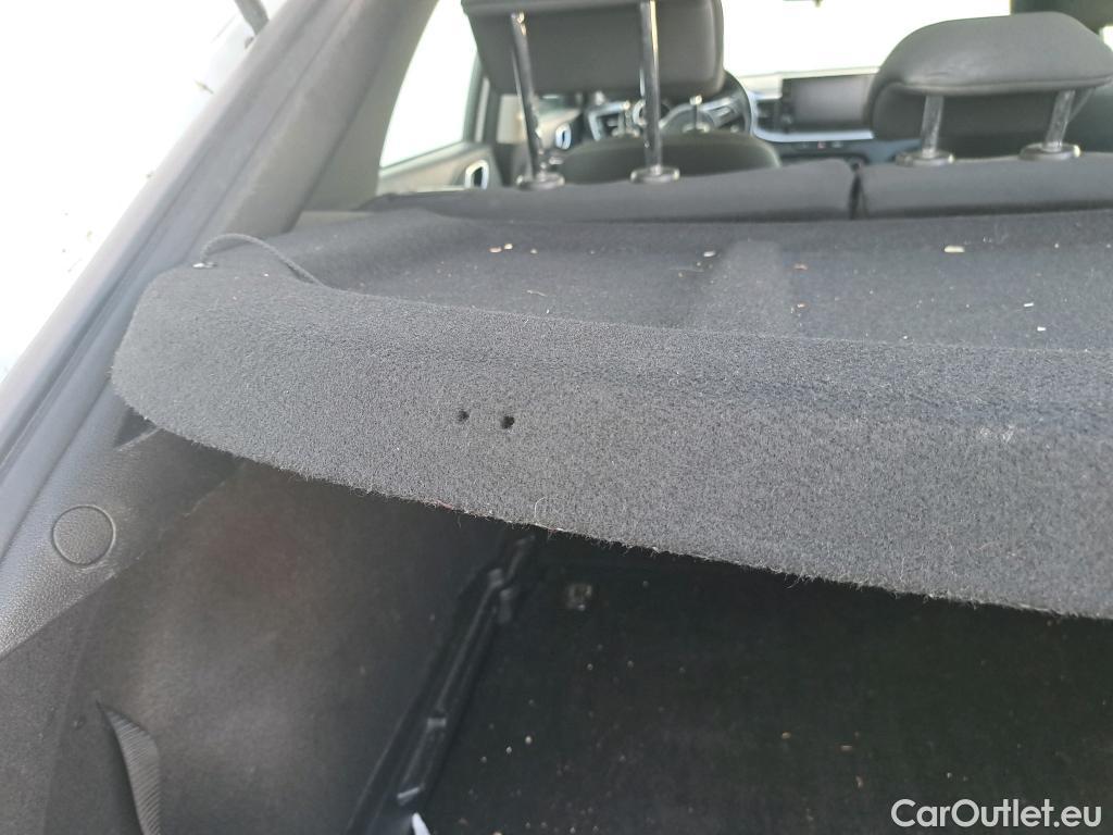  KIA  XCeed KIA  / 2019 / 5P / todoterreno 1.0 T-GDi Drive 88kW (120CV) #32