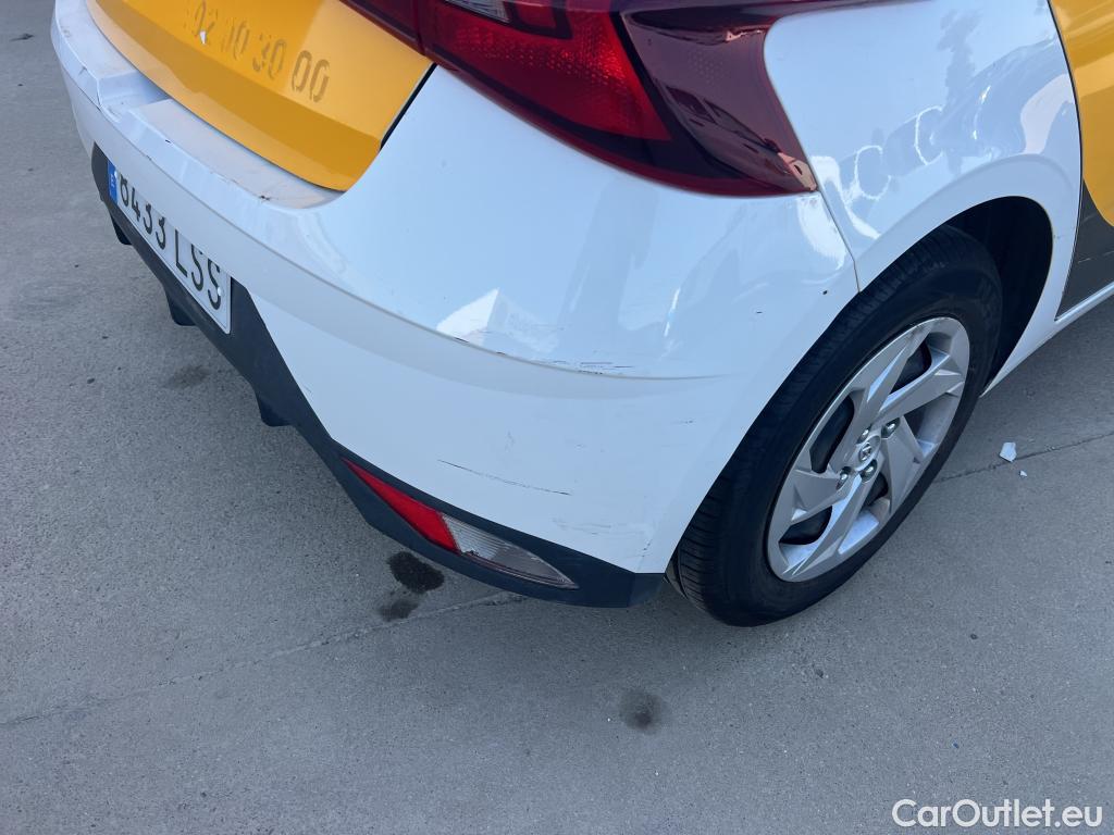  Hyundai  i20 HYUNDAI  / 2020 / 5P / berlina con portón 1.0 TGDI 74kW (100CV) 48V Essence #20