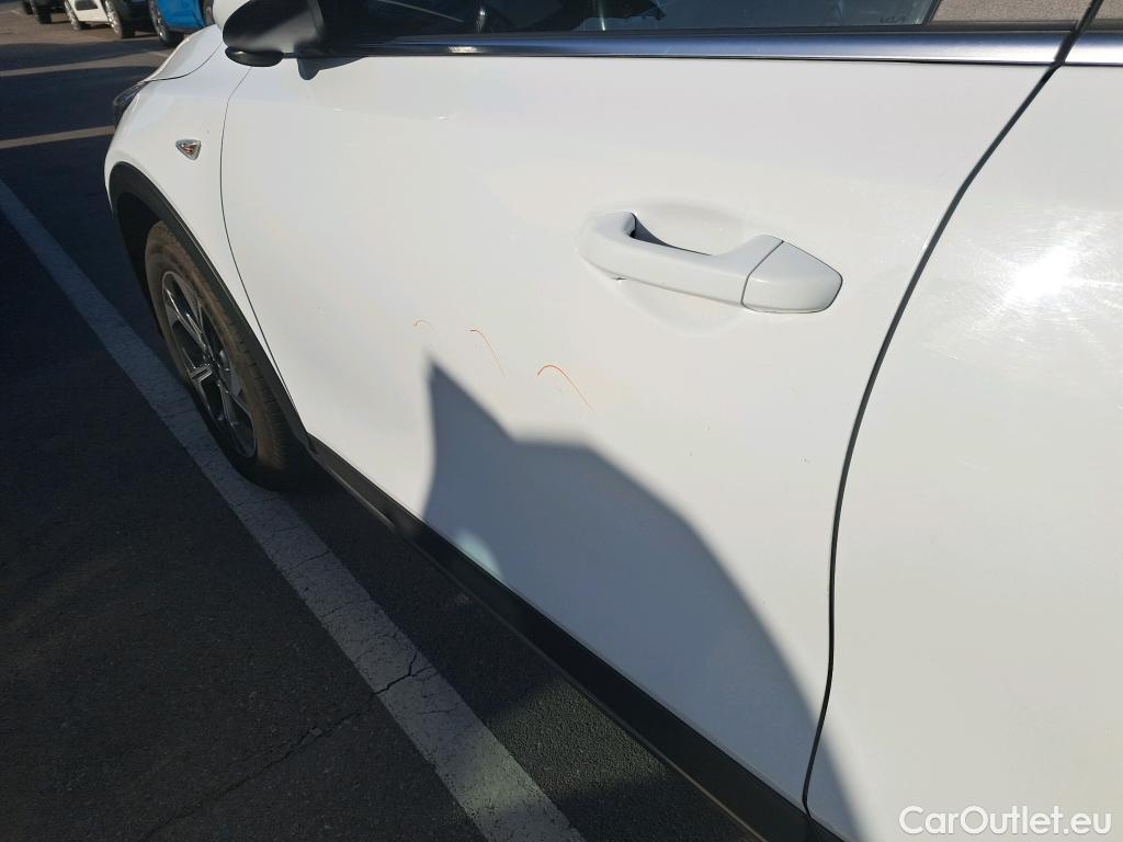  KIA  XCeed KIA  / 2019 / 5P / todoterreno 1.0 T-GDi Drive 88kW (120CV) #8