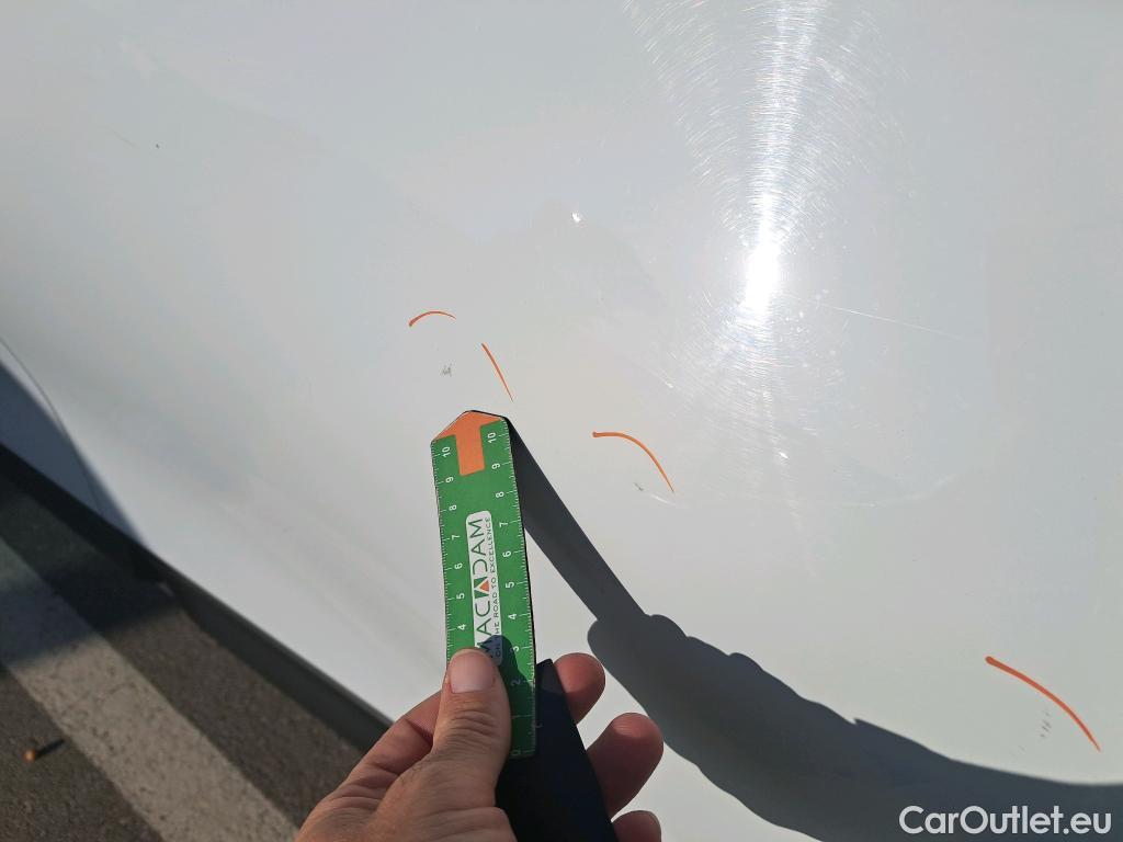  KIA  XCeed KIA  / 2019 / 5P / todoterreno 1.0 T-GDi Drive 88kW (120CV) #19